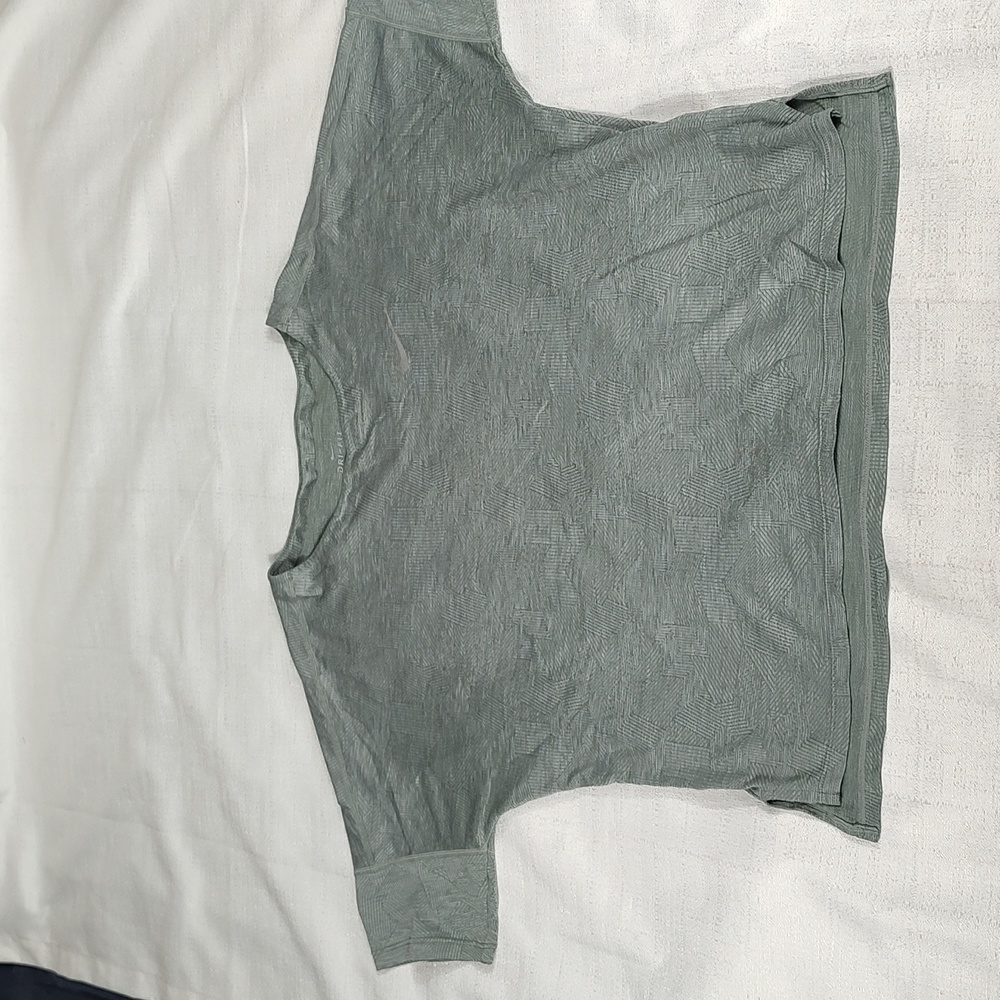 Nike Dri Fit Olive Green Gray Active Workout Short Sleeve Shirt Women Size Med